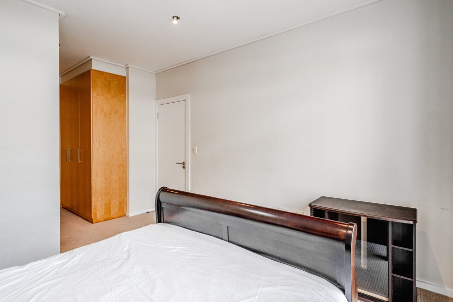 2 Bedroom Property for Sale in Sea Point Western Cape